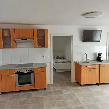 Zum Stillen Winkel Апарт-отель Niederbreitbach