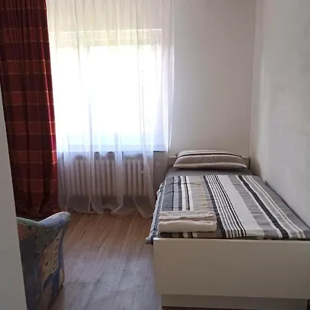 Апарт-отель Zum Stillen Winkel Niederbreitbach