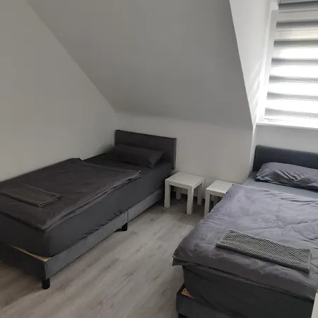 Zum Stillen Winkel Апарт-отель Niederbreitbach