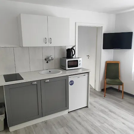 Апарт-отель Zum Stillen Winkel Niederbreitbach