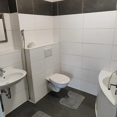 Zum Stillen Winkel Апарт-отель